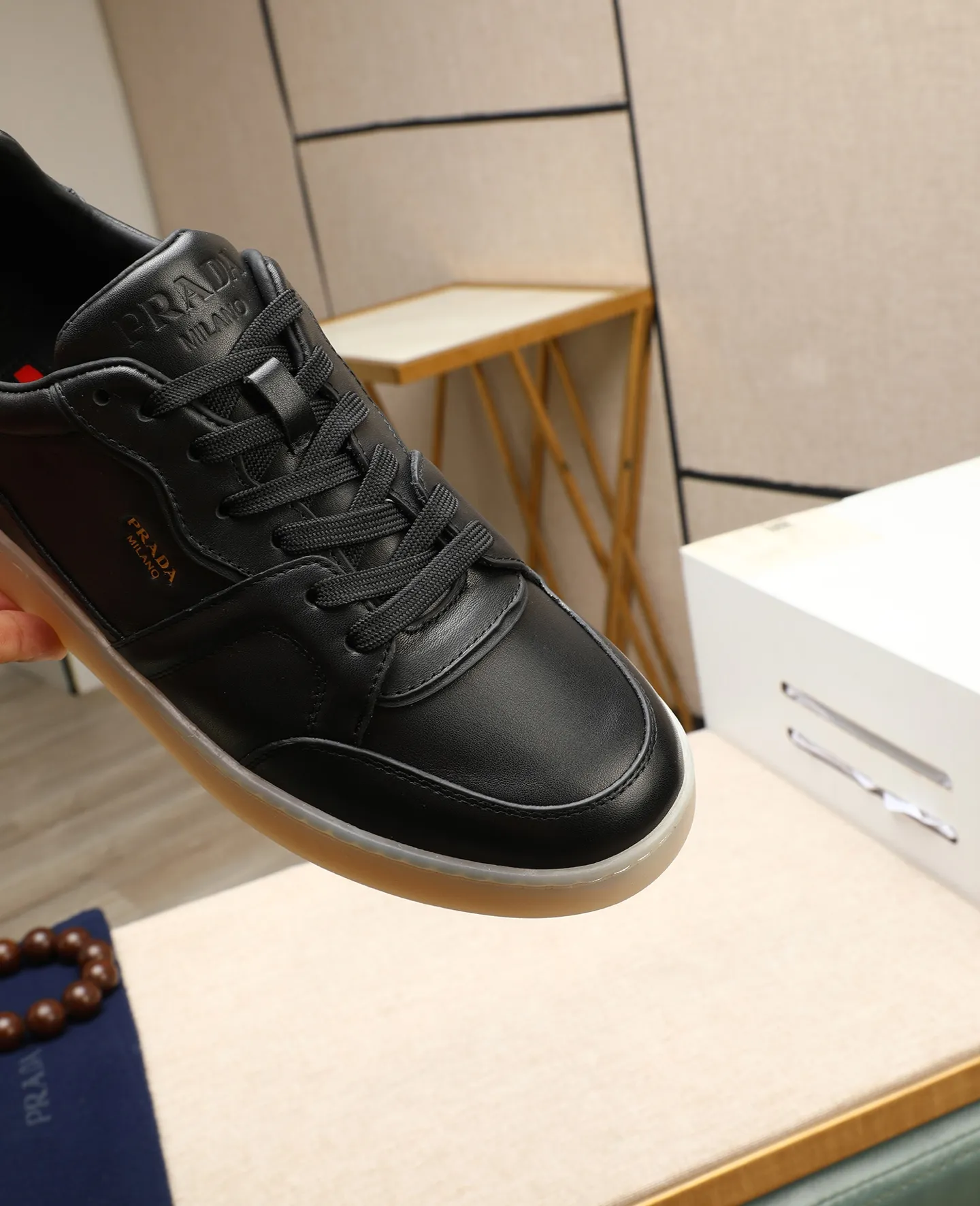 Men's shoes 💰580 🌹🌹[PRADA—Prada] 2025 latest model 🙈original replica! 👟👟👟Available here. The workmanship is top-notch. The upper is made from Italy. 🇮🇹Imported first-layer cowhide. ❗️Breathable genuine leather lining @Suitable for travel. The original version has an enlarged engraved sole, making it suitable for all kinds of travels, showing low-key luxury. Let quality speak for itself. Color: Size: 38-45
